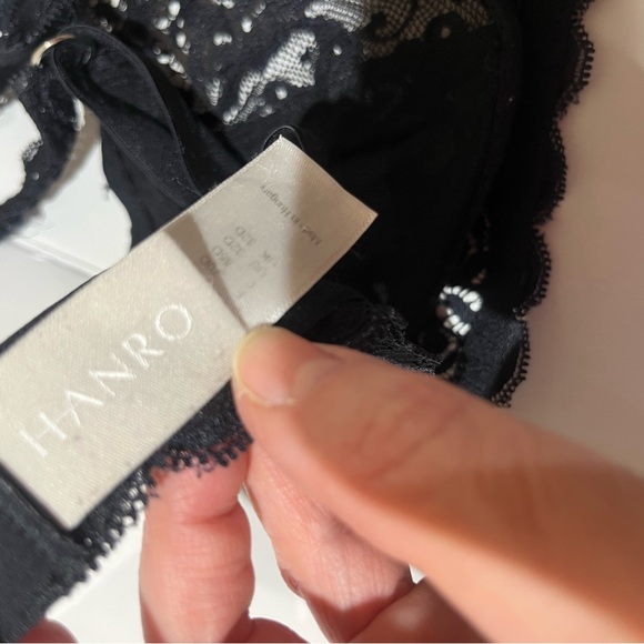 NWOT HANRO Black Lace Soft-Cup Bra — Size 70D (32D US) - Picture 8 of 11